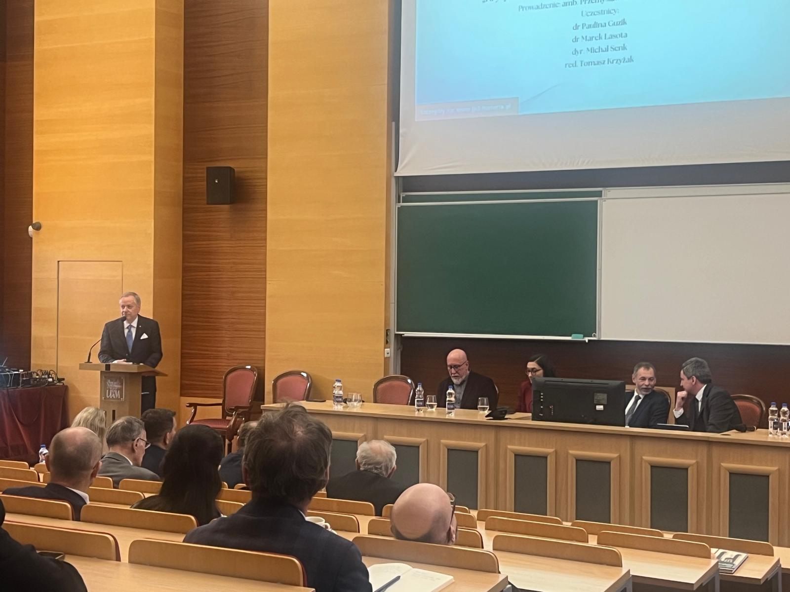 PANEL MEDIALNY „Kryzys wizerunku Jana Pawła II? Emocje ponad wiedzą”