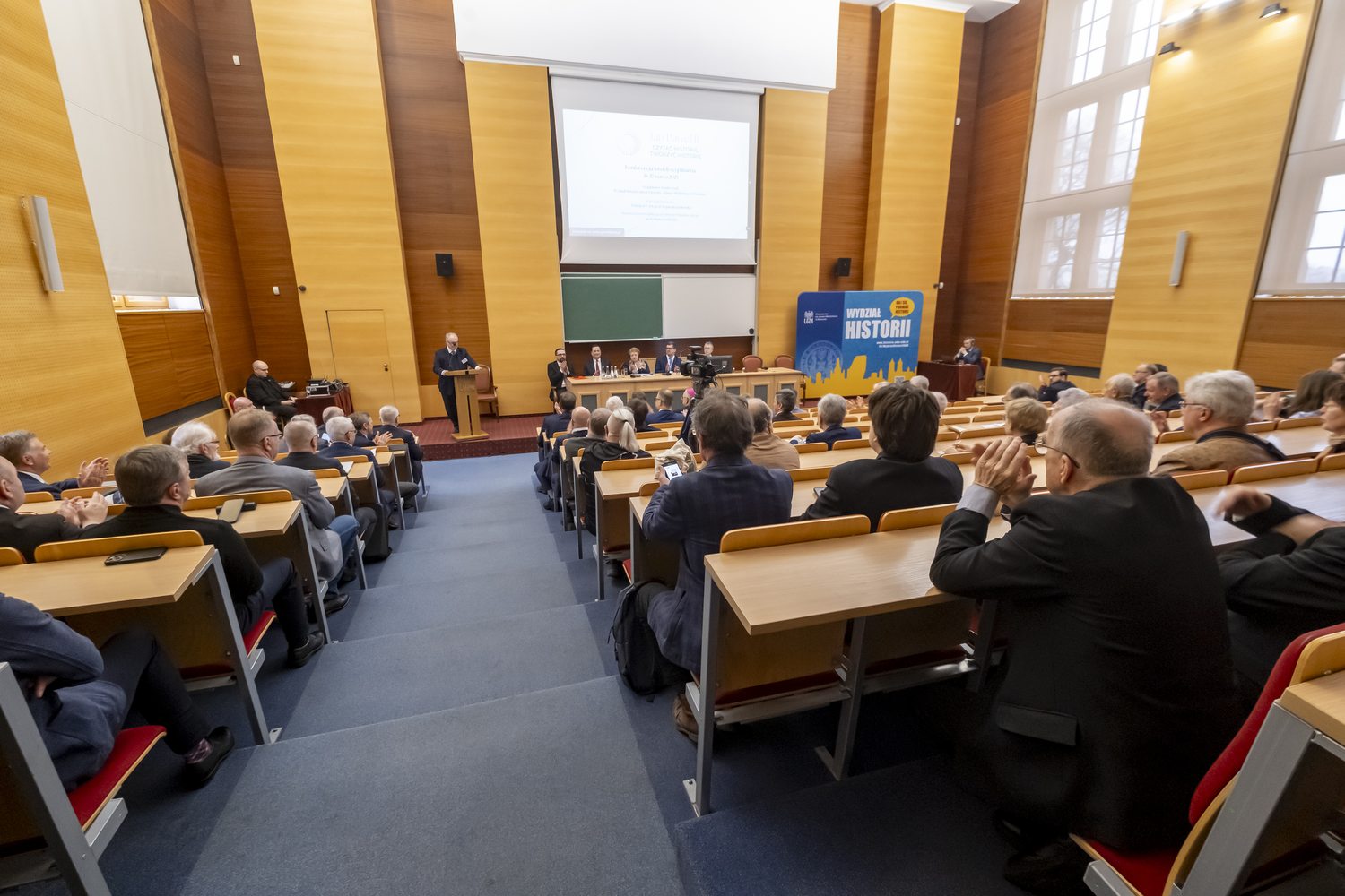 Panel historyczny „Papież i powstanie wolnego świata”