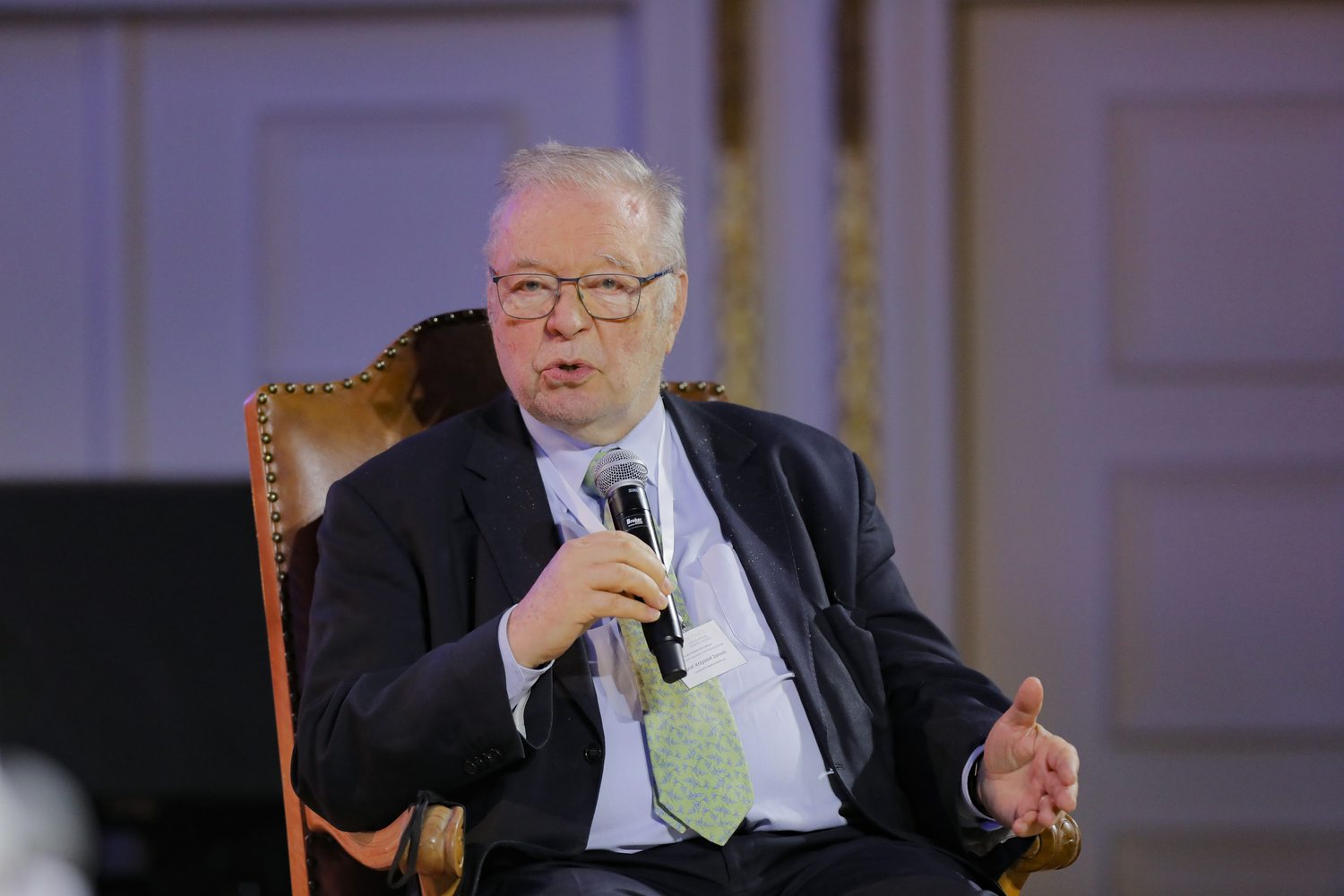 “Jan Paweł II - mosty idei współczesnego świata”