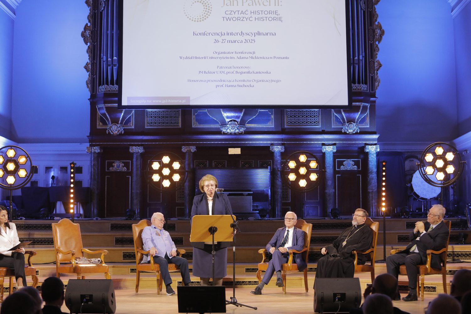 “Jan Paweł II - mosty idei współczesnego świata”