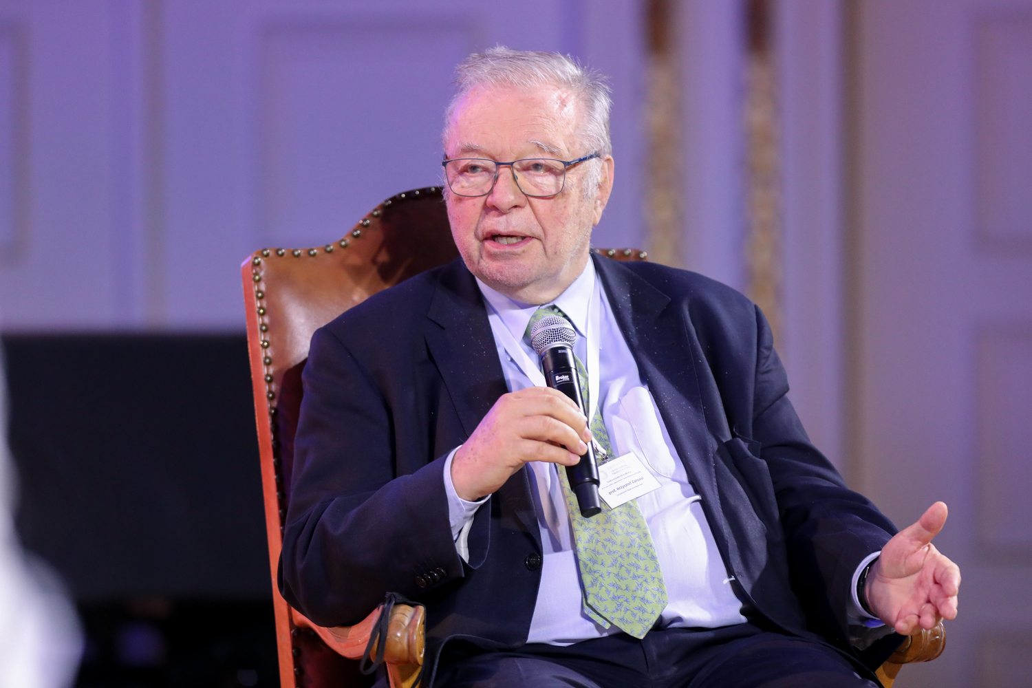 “Jan Paweł II - mosty idei współczesnego świata”