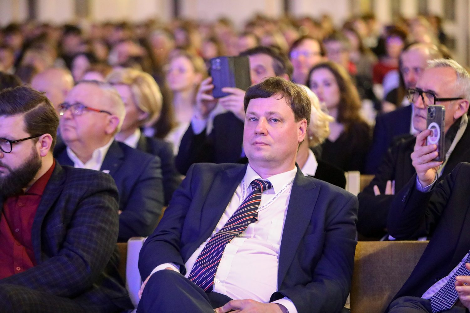 “Jan Paweł II - mosty idei współczesnego świata”