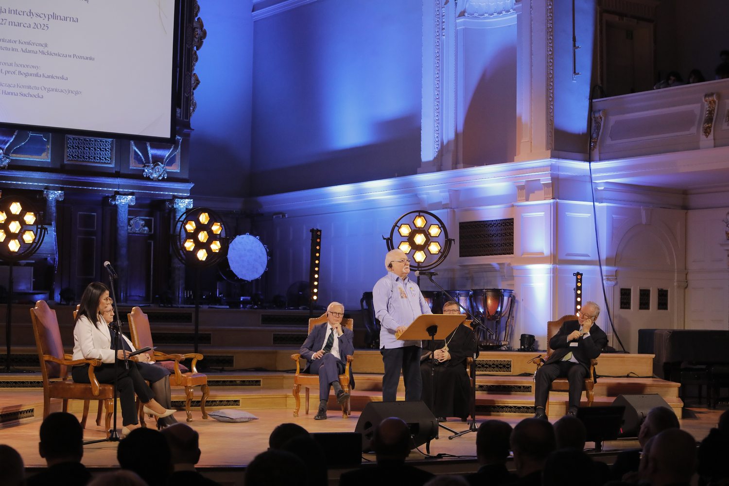 “Jan Paweł II - mosty idei współczesnego świata”