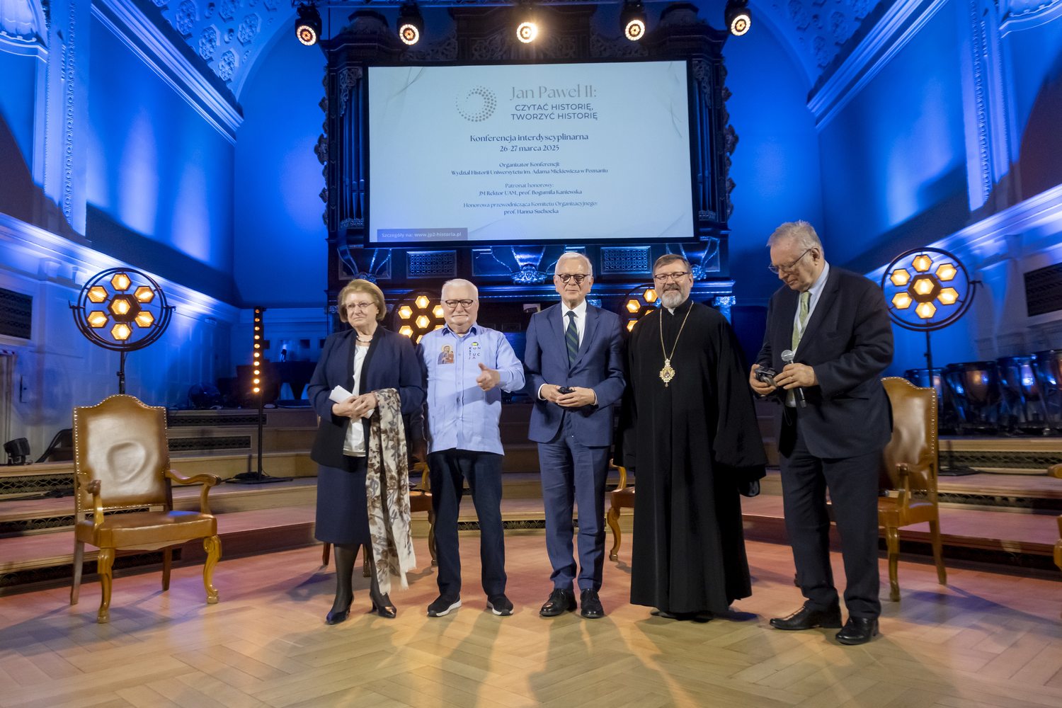 “Jan Paweł II - mosty idei współczesnego świata”