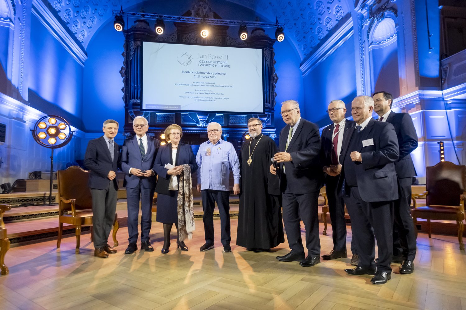 “Jan Paweł II - mosty idei współczesnego świata”