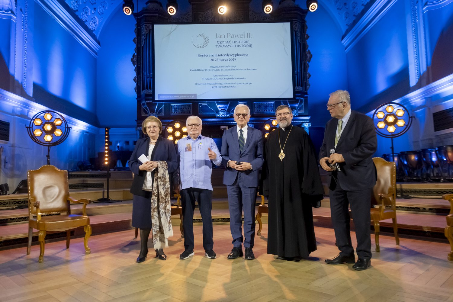 “Jan Paweł II - mosty idei współczesnego świata”