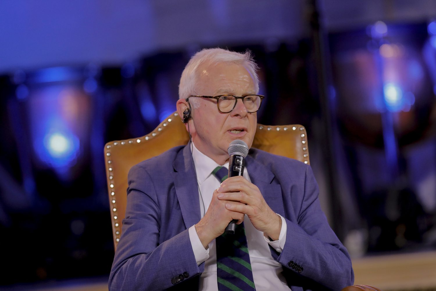 “Jan Paweł II - mosty idei współczesnego świata”