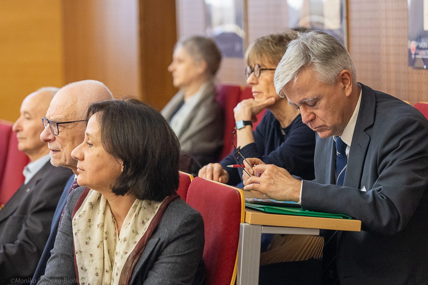 Panel medialny „Kryzys wizerunku Jana Pawła II? Emocje ponad wiedzą”